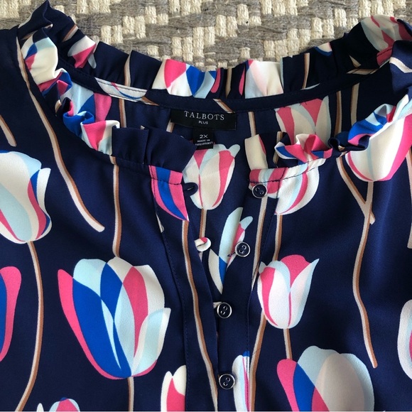 Talbots ruffle trim popover with tulip pattern throughout size 2X - Picture 2 of 12